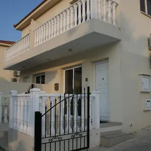  Villa Nissi