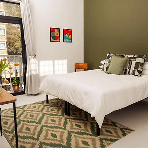 https://82-on-regent.hotels-capetown.com